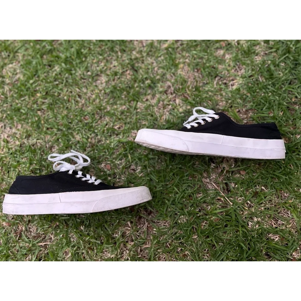 Maison Kitsune Black Low Top Canvas Lace Up Sneakers Men’s Size EU 40 US 8.5